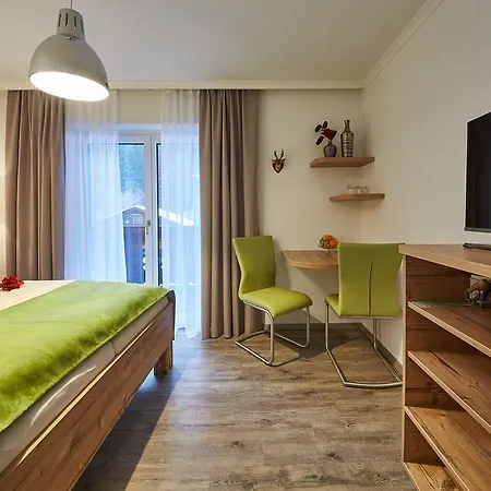 Bed & Breakfast Landhaus Keil Saalbach-Hinterglemm